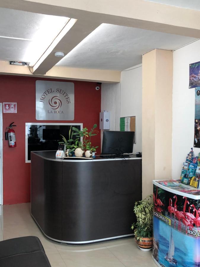 Hotel Suites La Roca Канкун Экстерьер фото