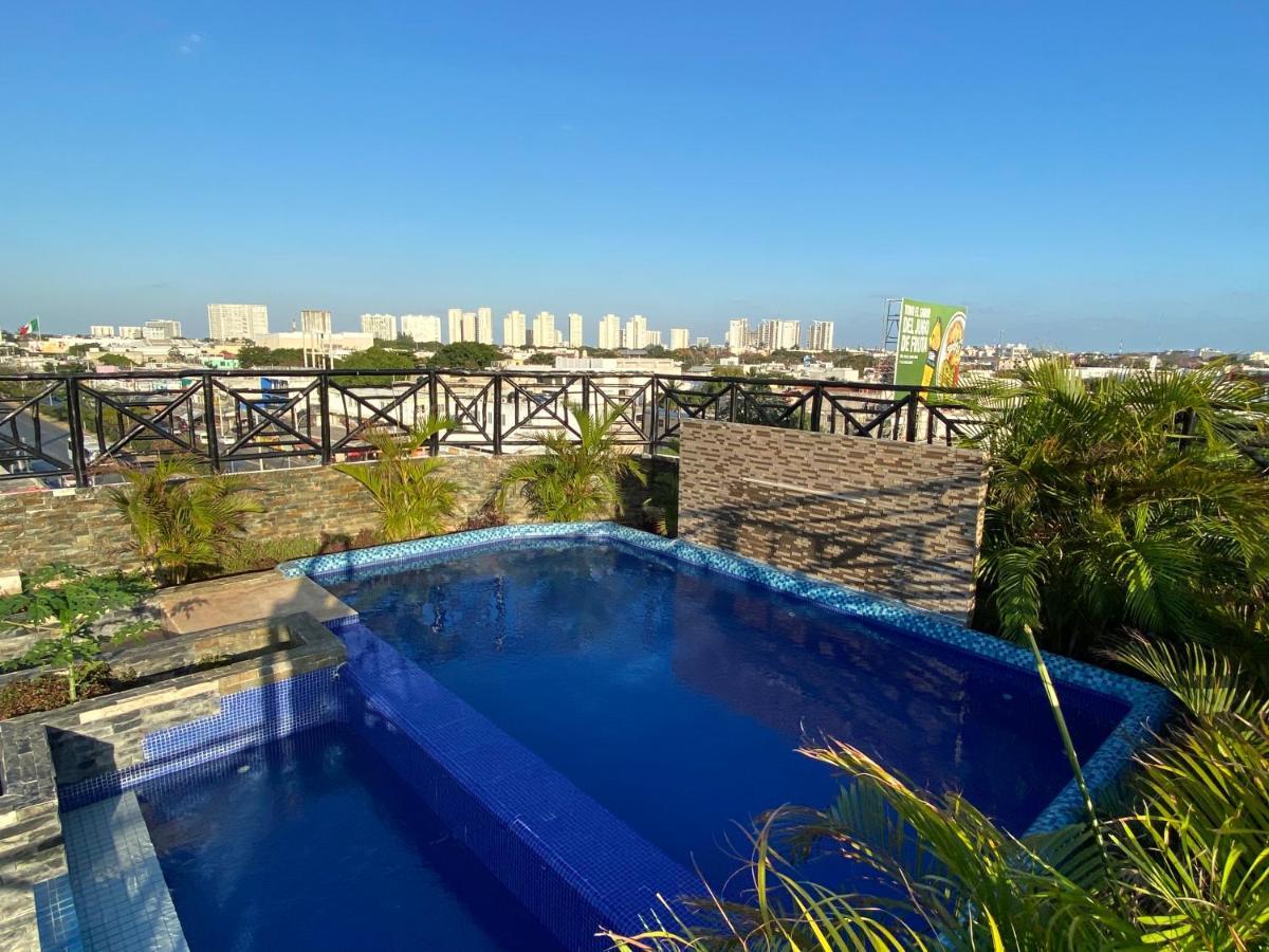 Hotel Suites La Roca Канкун Экстерьер фото